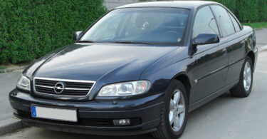 Opel Omega Ersatzteile
